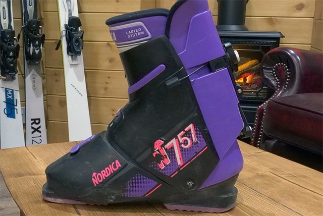 Nordica N757 Rear Entry Ski Boot
