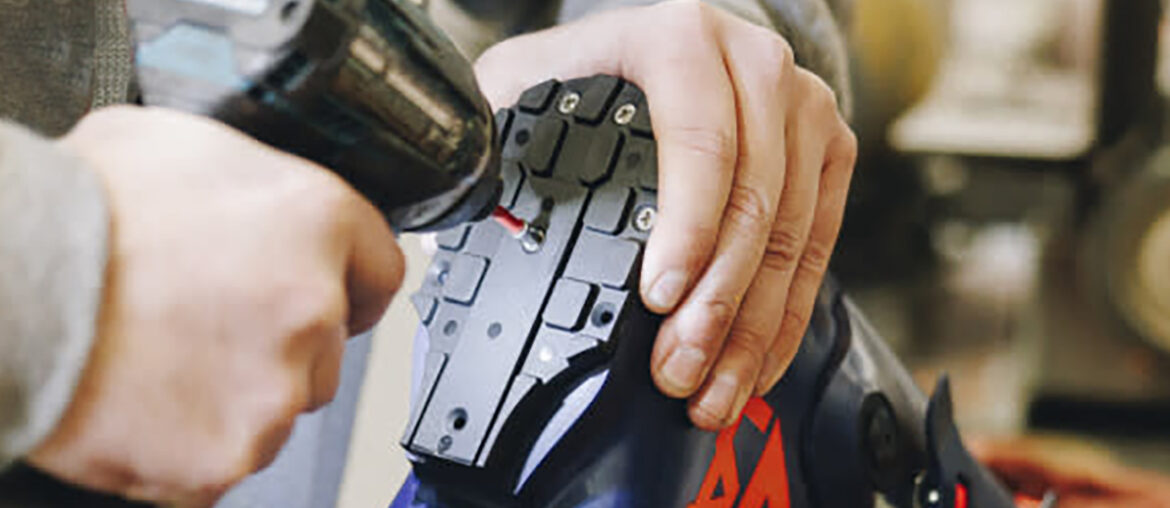 ski boot safety check