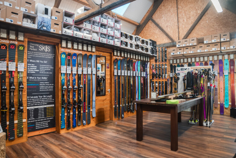 work for ski shop the skiers lounge west sussex