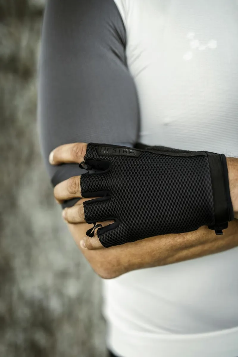 Hestra Bike Short Sr Half Finger Cycling Gloves in Black/Black-2