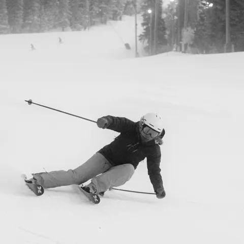 Ski Edge Hold at the skiers lounge