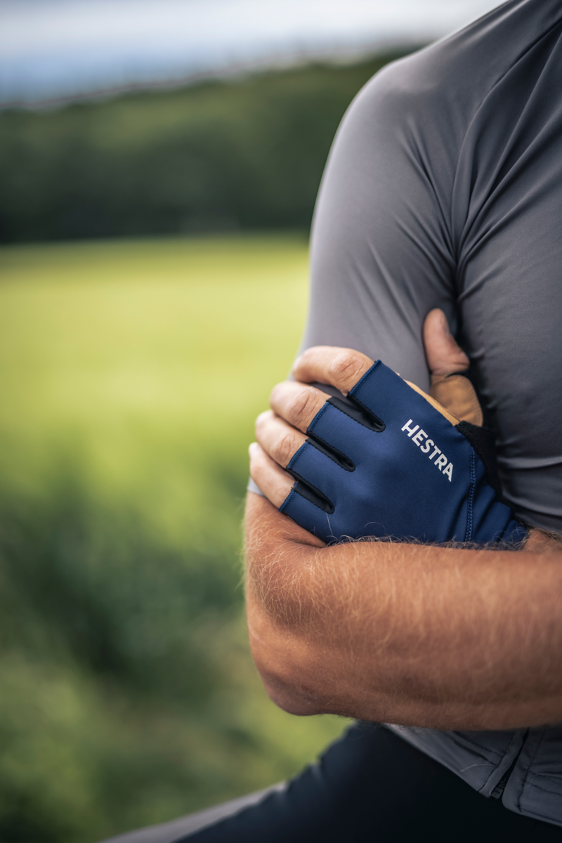 Hestra Bike Glove Spiro Short in Navy/Tan-7