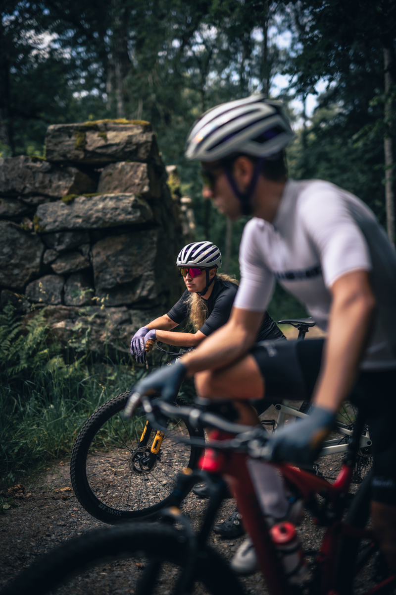 Hestra Bike Gloves Ventair Long in Lilac-5