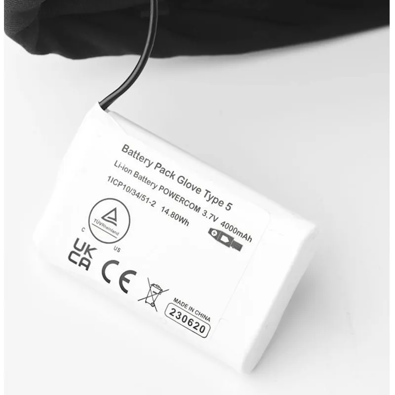 Hestra Heater Gauntlet Heated Mittens in Black-3