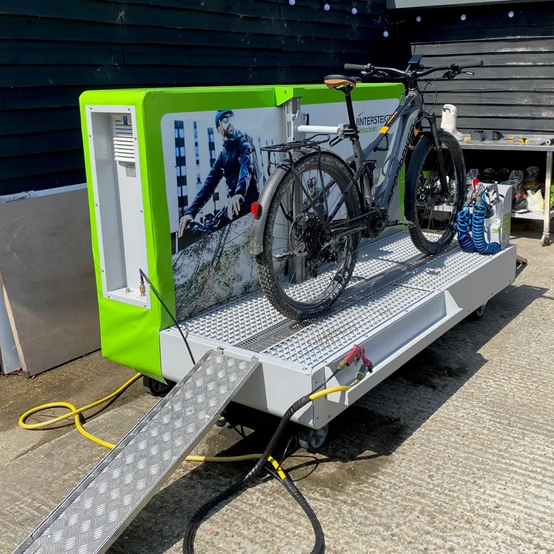 Wintersteiger Velo Clean Bike Wash System-1