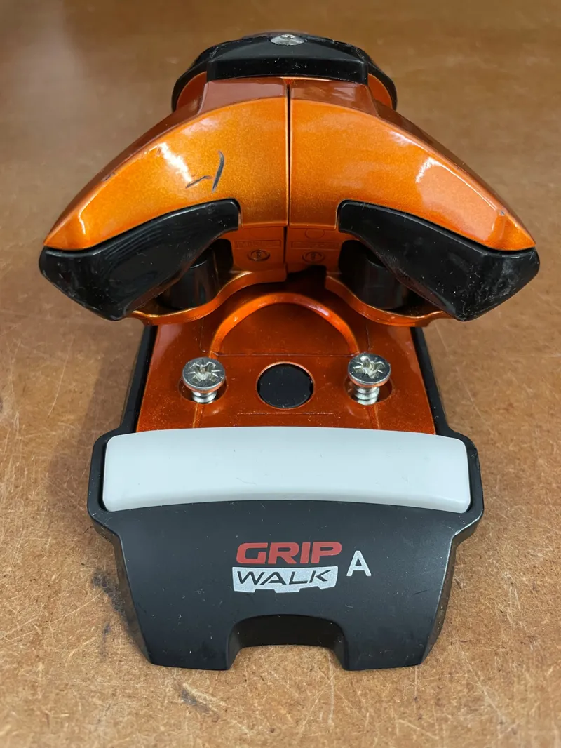 Display Look Pivot 2.0 13 GW B105 Ski Bindings Orange Metal 105mm Brakes 2026