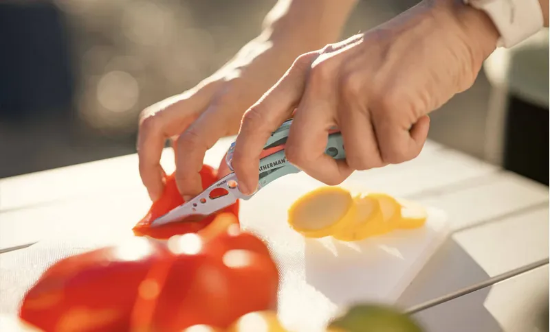 Leatherman Skeletool CX Multi Tool in Paradise-7