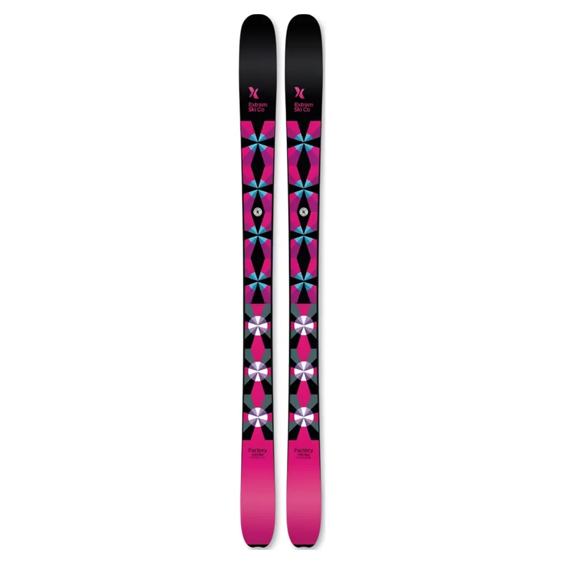 Extrem Skis Factory 102 in Black