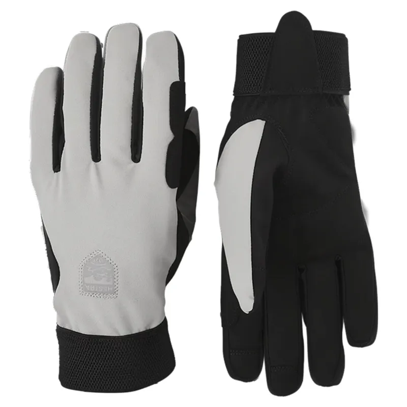 Hestra Windbreaker Tracker Full Finger Gloves in Beige/Black