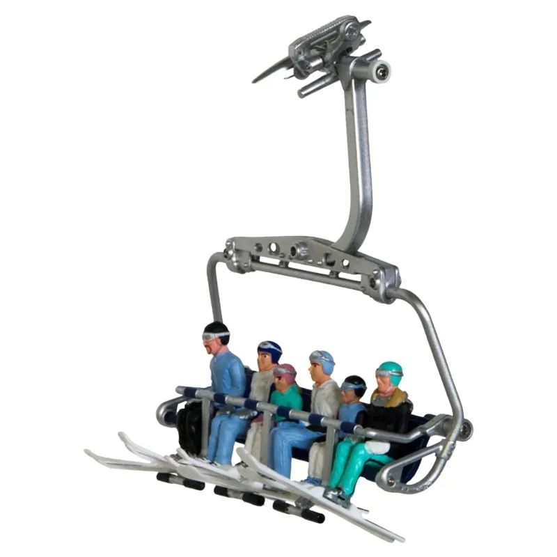 Jagerndorfer Sitting Skis Figurines 6pc 1:32-2