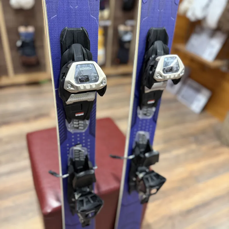 Volkl M7 Mantra Women's Demo Skis All Mountain 163cm + Marker Bindings-2
