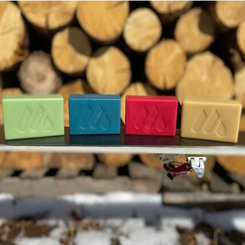 mountainFLOW Plant Based All-Temperature Iron On Ski Wax 130g Yellow-1