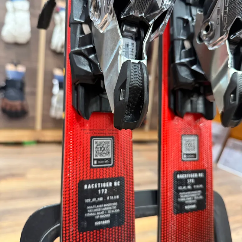 Volkl Racetiger RC 172CM Men's Piste Skis with Demo Bindings-4