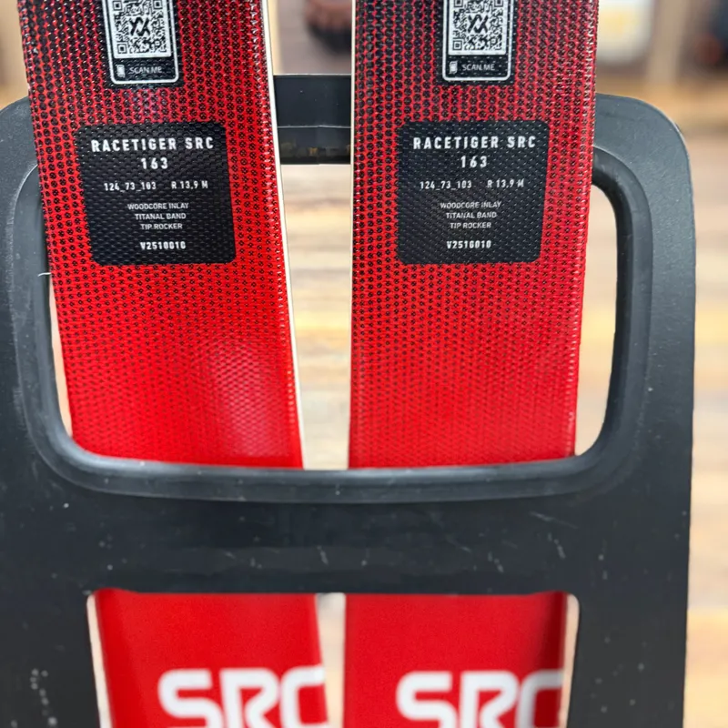 Volkl Racetiger SRC 163CM with Marker Motion 10. Bindings -3